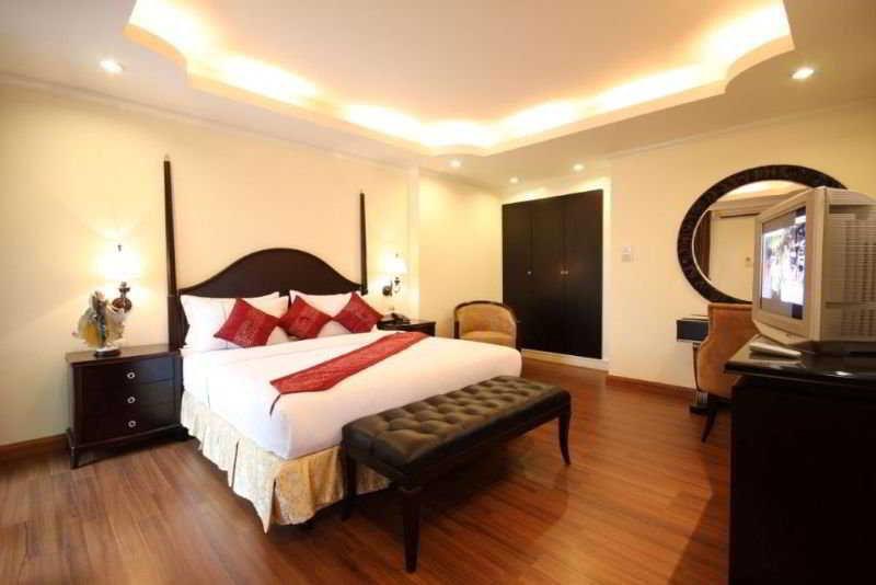 Lk Royal Suite Pattaja Kültér fotó