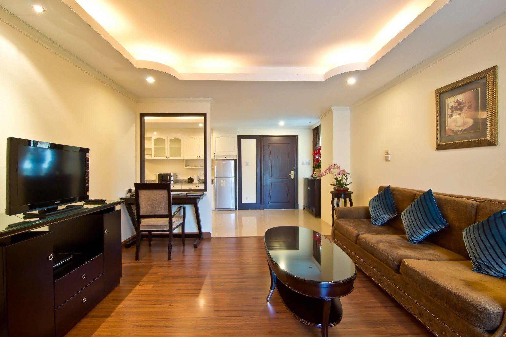 Lk Royal Suite Pattaja Kültér fotó