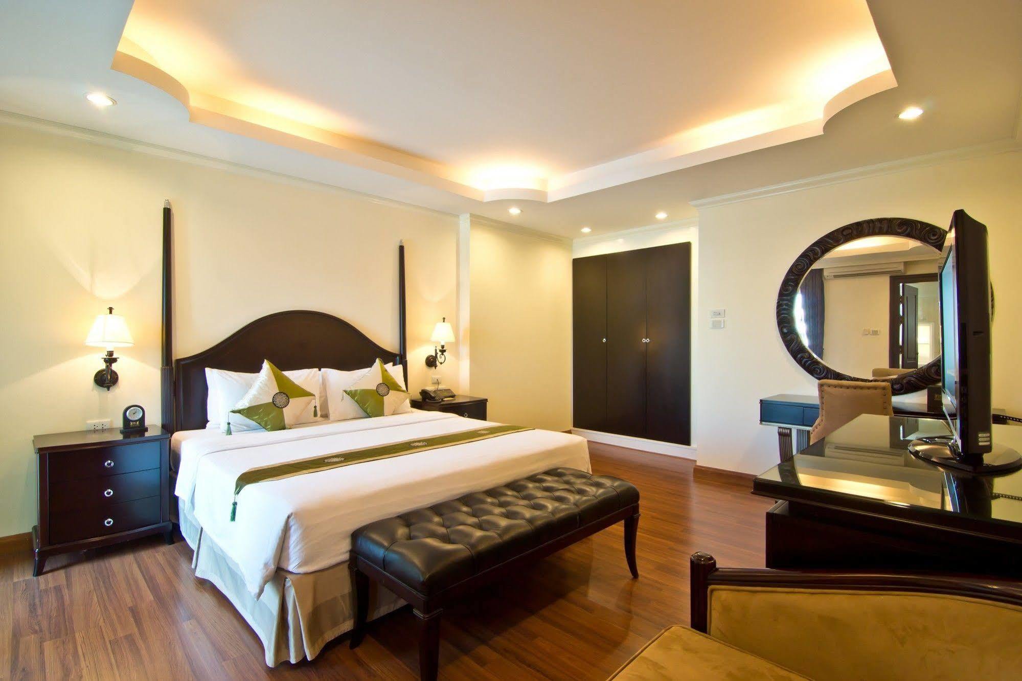Lk Royal Suite Pattaja Kültér fotó